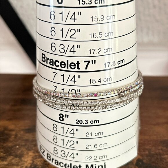 2 Sparkly Bracelets - Picture 3 of 3